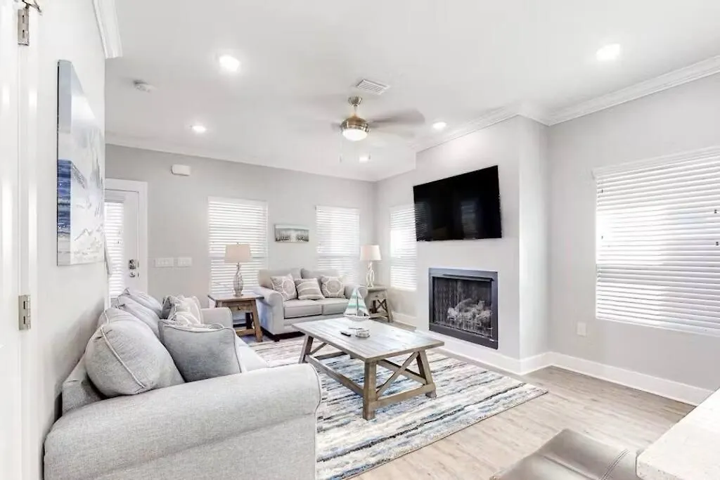 Romana Hideaway & Juliet Haven - New Listing! Pensacola